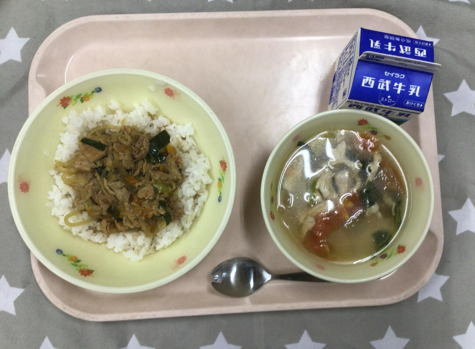 給食