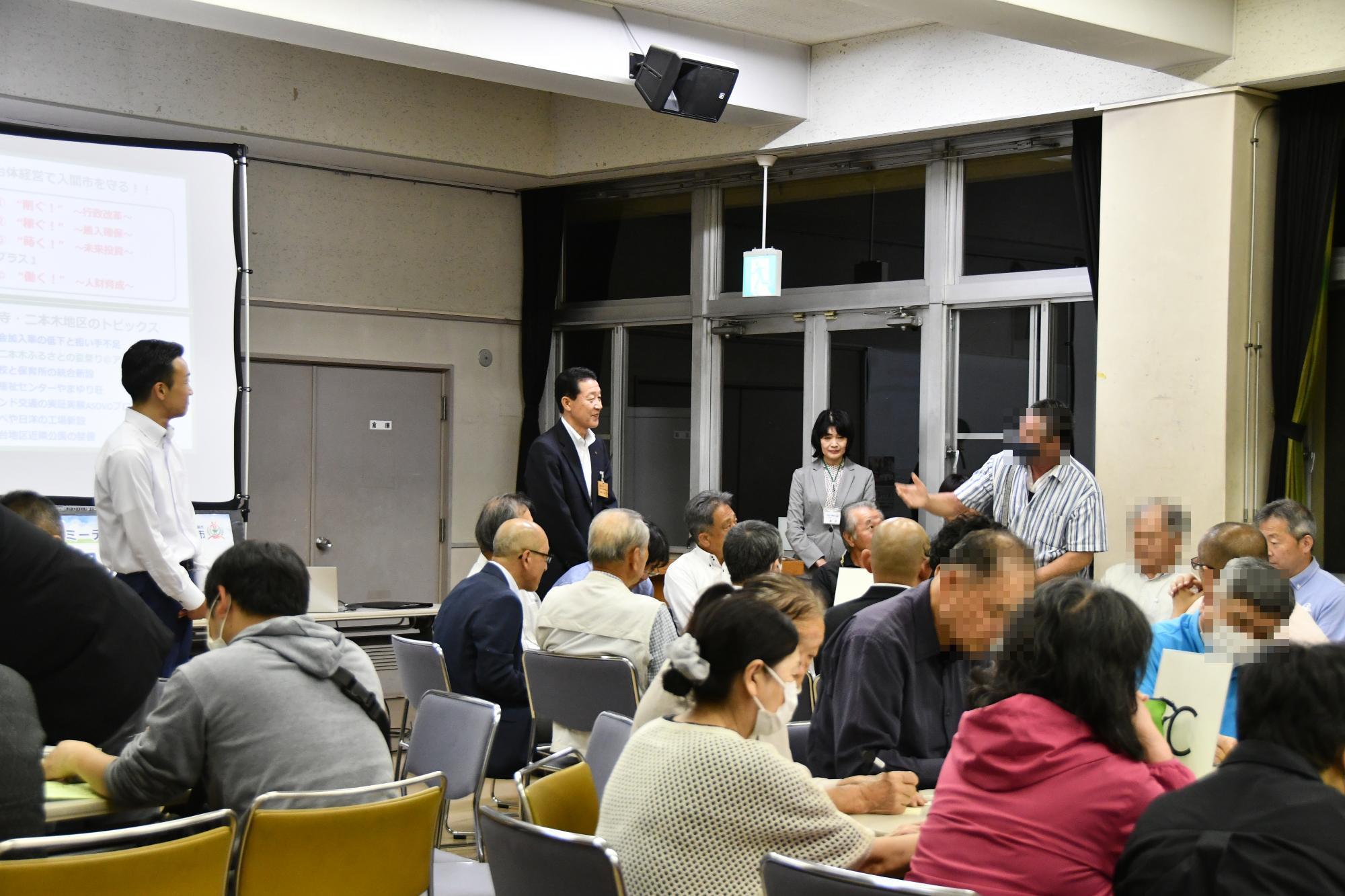 会場の様子