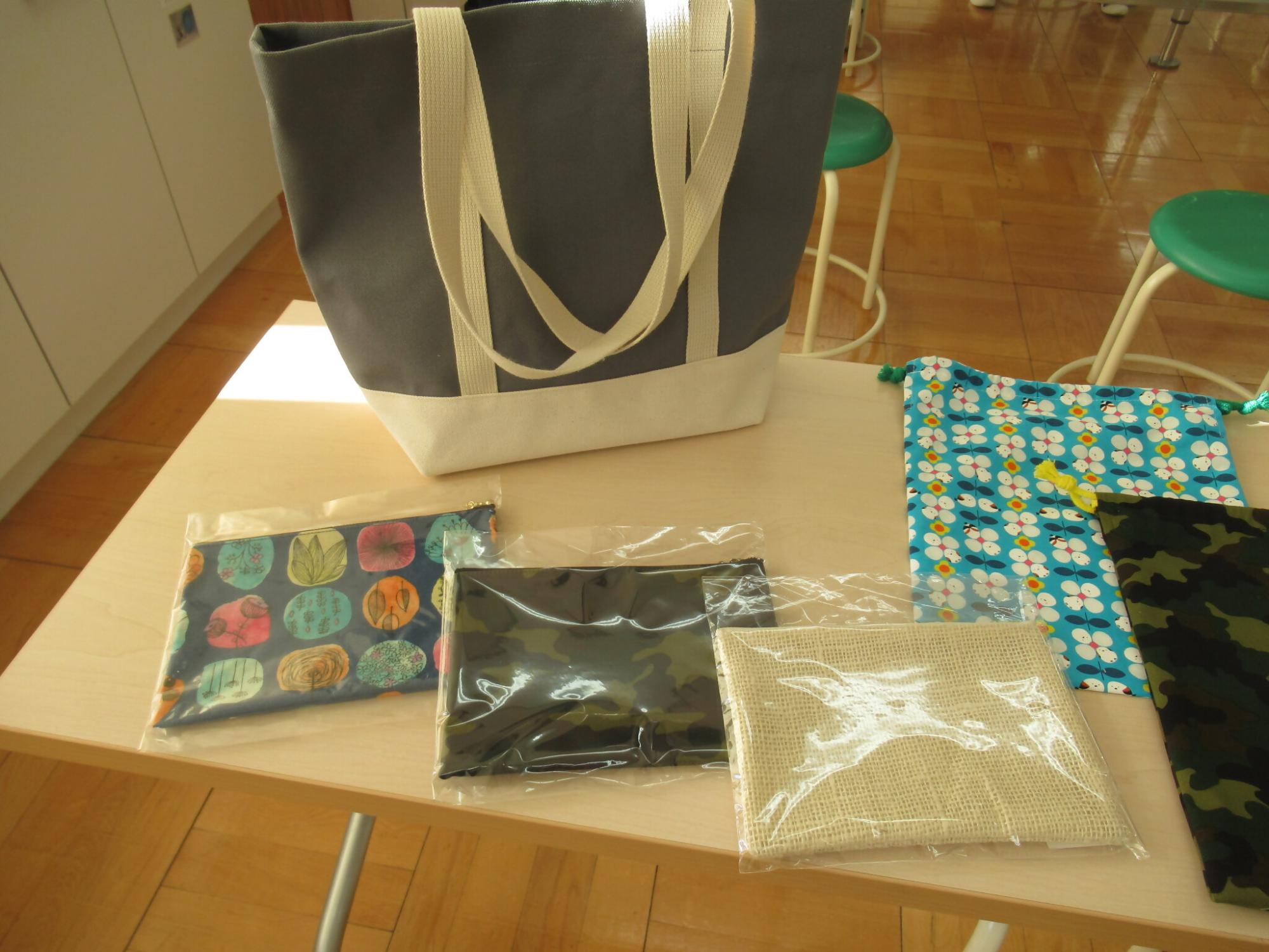 わかくさバッグ