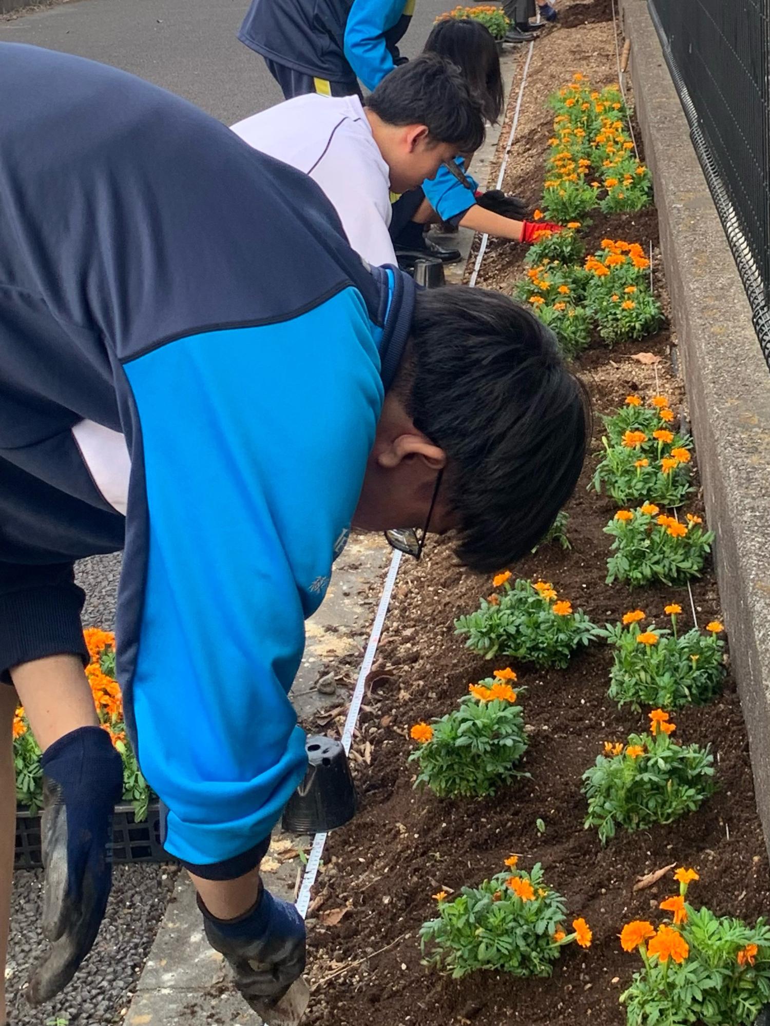 東野高等学校での取り組みの様子