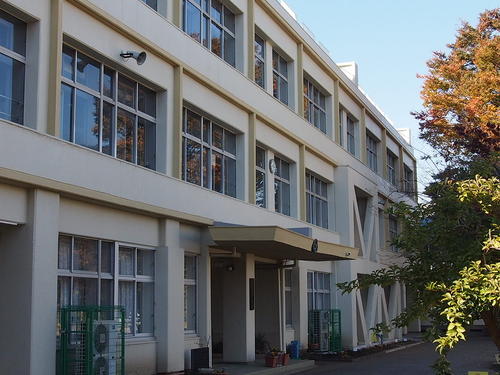 黒須小学校の外観写真