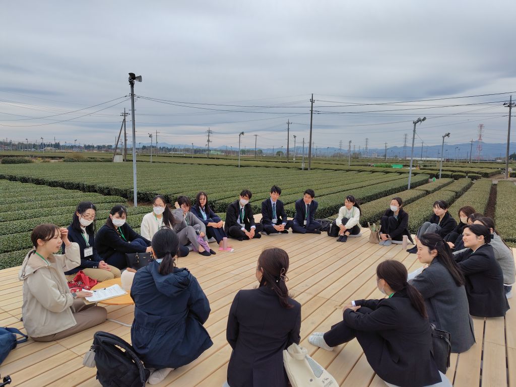 新規採用職員研修施設見学